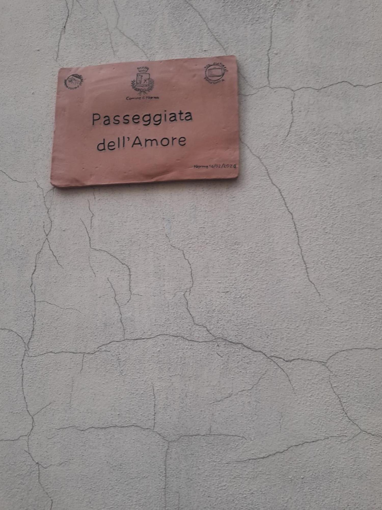 Apartmán Alley Star Norma Exteriér fotografie